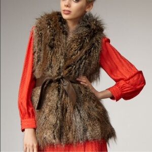 TRINA TURK Faux Fur Vest Pockets Brown Neutral P Small.